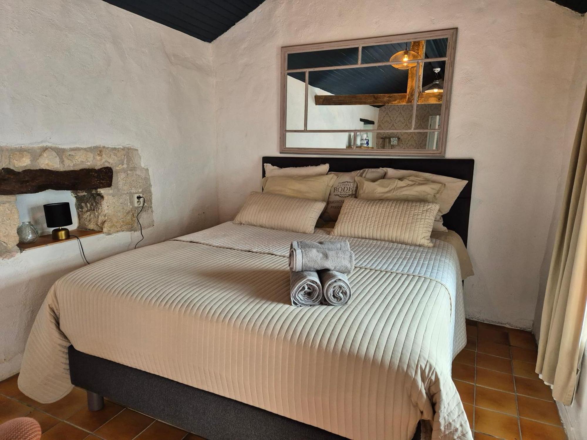 La Nouvelle Vie En Quercy Bed and Breakfast Montaigu-de-Quercy Eksteriør billede